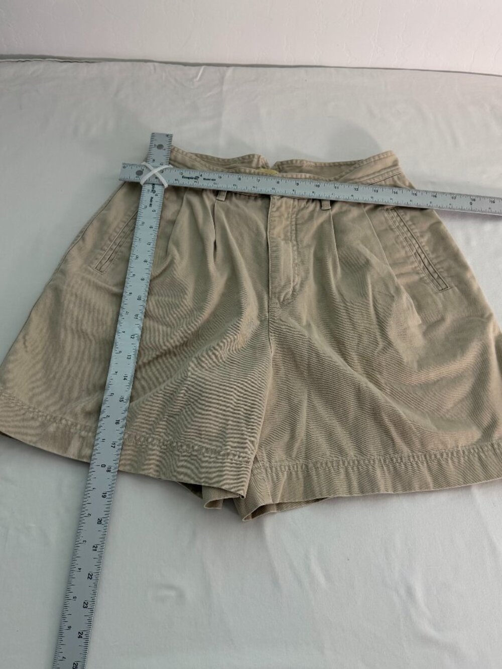Vintage Limited Khaki Pleated Shorts High Rise Beige Preppy Minimalist Cotton - Picture 2 of 6